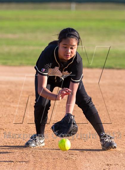 Thumbnail 3 in Millington Central vs Bartlett photogallery.