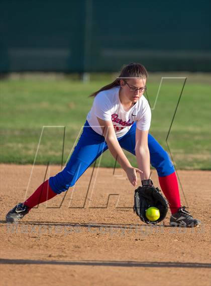 Thumbnail 2 in Millington Central vs Bartlett photogallery.