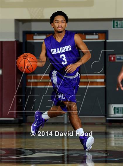 Thumbnail 1 in Sierra Canyon vs. Sacramento (MaxPreps Holiday Classic) photogallery.