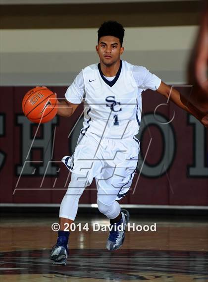 Thumbnail 3 in Sierra Canyon vs. Sacramento (MaxPreps Holiday Classic) photogallery.