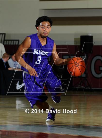 Thumbnail 3 in Sierra Canyon vs. Sacramento (MaxPreps Holiday Classic) photogallery.