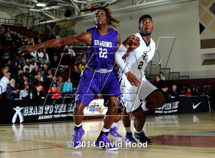 Thumbnail 2 in Sierra Canyon vs. Sacramento (MaxPreps Holiday Classic) photogallery.
