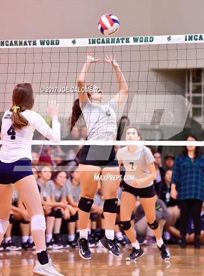 Thumbnail 3 in Prestonwood Christian @ Incarnate Word (TAPPS 6A Tournament Round 1) photogallery.