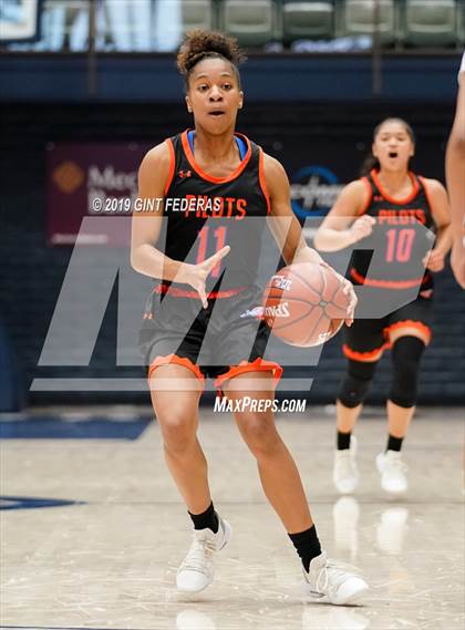 Thumbnail 2 in Salesian College Preparatory vs. St. Joseph Notre Dame (CIF NCS D3 Final) photogallery.