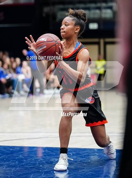 Thumbnail 3 in Salesian College Preparatory vs. St. Joseph Notre Dame (CIF NCS D3 Final) photogallery.