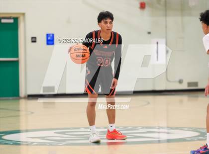 Thumbnail 1 in Chatsworth vs Eagle Rock photogallery.