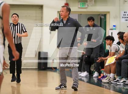 Thumbnail 3 in Chatsworth vs Eagle Rock photogallery.