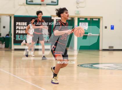 Thumbnail 3 in Chatsworth vs Eagle Rock photogallery.