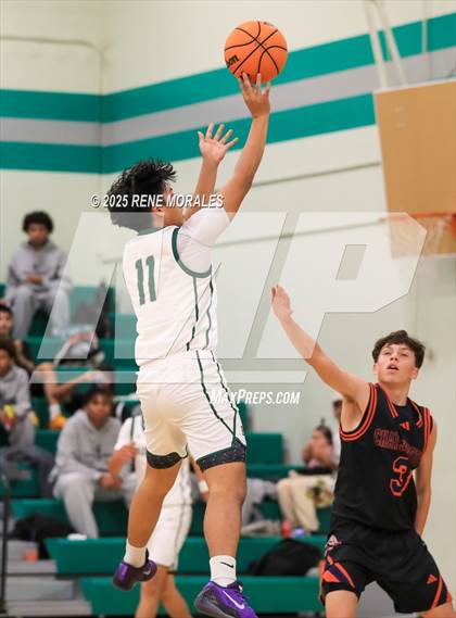 Thumbnail 1 in Chatsworth vs Eagle Rock photogallery.
