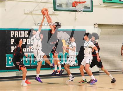 Thumbnail 3 in Chatsworth vs Eagle Rock photogallery.