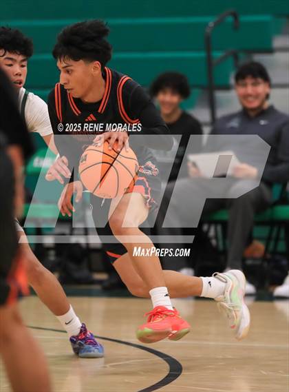 Thumbnail 2 in Chatsworth vs Eagle Rock photogallery.