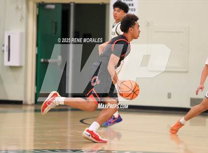 Thumbnail 3 in Chatsworth vs Eagle Rock photogallery.