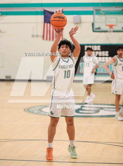 Thumbnail 3 in Chatsworth vs Eagle Rock photogallery.