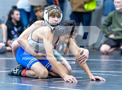 Thumbnail 2 in Lovelock Mustangs Tournament (113lbs) photogallery.