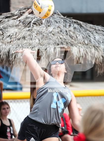 Thumbnail 1 in Deer Valley Pool Play (OC Beach Invitational)  photogallery.