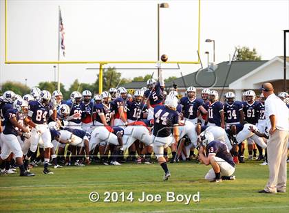 Thumbnail 3 in Decatur @ Bob Jones photogallery.
