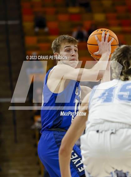 Thumbnail 1 in Dixie vs. Sky View (UHSAA 4A Final) photogallery.