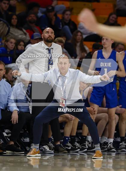 Thumbnail 2 in Dixie vs. Sky View (UHSAA 4A Final) photogallery.