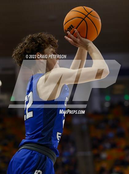 Thumbnail 2 in Dixie vs. Sky View (UHSAA 4A Final) photogallery.