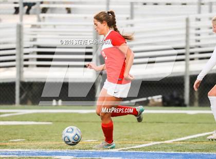 Thumbnail 3 in East vs Woods Cross (UHSAA 4A Semifinal) photogallery.