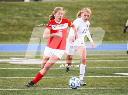 Thumbnail 1 in East vs Woods Cross (UHSAA 4A Semifinal) photogallery.