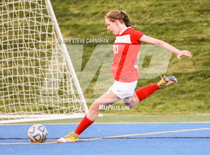 Thumbnail 1 in East vs Woods Cross (UHSAA 4A Semifinal) photogallery.