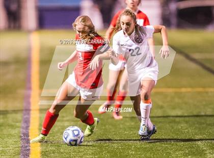 Thumbnail 1 in East vs Woods Cross (UHSAA 4A Semifinal) photogallery.