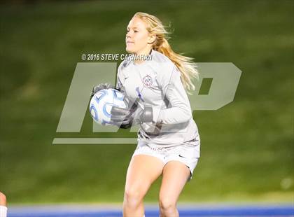 Thumbnail 1 in East vs Woods Cross (UHSAA 4A Semifinal) photogallery.