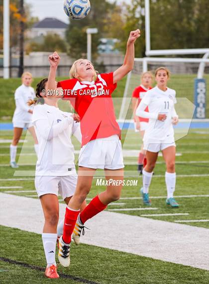 Thumbnail 2 in East vs Woods Cross (UHSAA 4A Semifinal) photogallery.