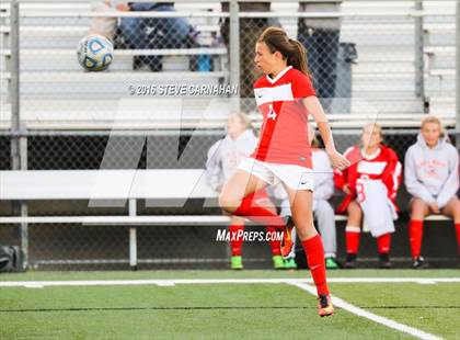 Thumbnail 1 in East vs Woods Cross (UHSAA 4A Semifinal) photogallery.