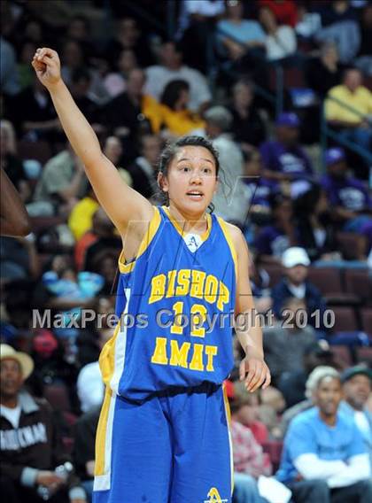 Thumbnail 1 in Bishop Amat vs. St. Mary's (CIF State D3 Final) photogallery.