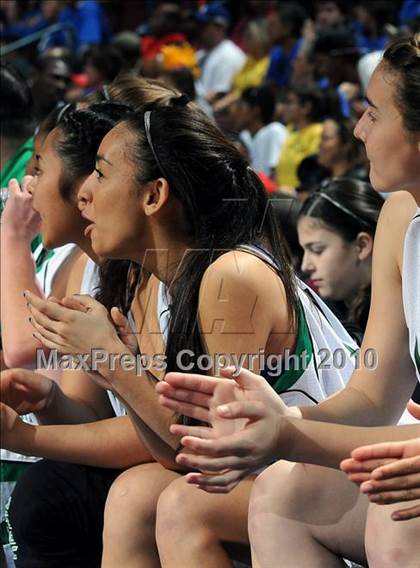 Thumbnail 2 in Bishop Amat vs. St. Mary's (CIF State D3 Final) photogallery.
