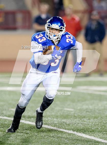 Thumbnail 3 in Cordova vs Christian Brothers (CIF SJS D3 Playoff) photogallery.
