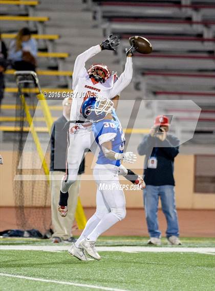 Thumbnail 3 in Cordova vs Christian Brothers (CIF SJS D3 Playoff) photogallery.