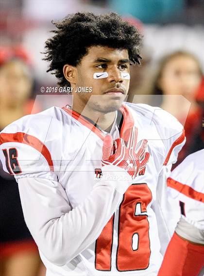Thumbnail 3 in Cordova vs Christian Brothers (CIF SJS D3 Playoff) photogallery.