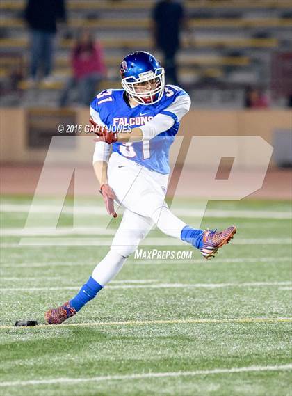 Thumbnail 3 in Cordova vs Christian Brothers (CIF SJS D3 Playoff) photogallery.