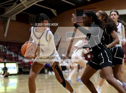 Thumbnail 2 in Notre Dame Prep vs Kellis (Salpointe Cactus Clash) photogallery.