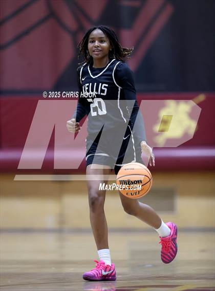 Thumbnail 2 in Notre Dame Prep vs Kellis (Salpointe Cactus Clash) photogallery.