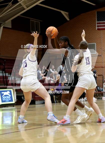 Thumbnail 1 in Notre Dame Prep vs Kellis (Salpointe Cactus Clash) photogallery.