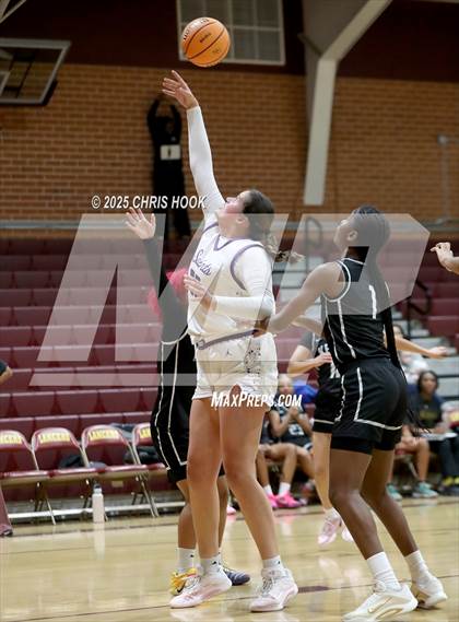 Thumbnail 2 in Notre Dame Prep vs Kellis (Salpointe Cactus Clash) photogallery.