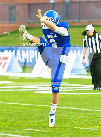 Thumbnail 3 in Bingham vs. St. Frances Academy (GEICO State Champions Bowl Series) photogallery.