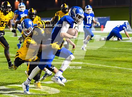 Thumbnail 3 in Bingham vs. St. Frances Academy (GEICO State Champions Bowl Series) photogallery.