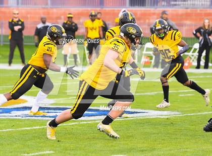 Thumbnail 1 in Bingham vs. St. Frances Academy (GEICO State Champions Bowl Series) photogallery.