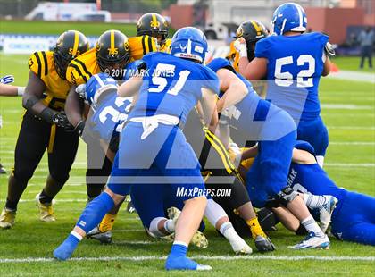Thumbnail 1 in Bingham vs. St. Frances Academy (GEICO State Champions Bowl Series) photogallery.