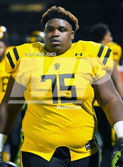 Thumbnail 3 in Bingham vs. St. Frances Academy (GEICO State Champions Bowl Series) photogallery.