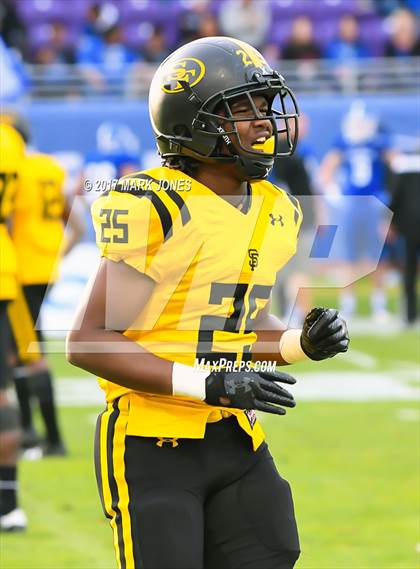 Thumbnail 3 in Bingham vs. St. Frances Academy (GEICO State Champions Bowl Series) photogallery.