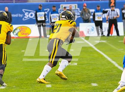 Thumbnail 1 in Bingham vs. St. Frances Academy (GEICO State Champions Bowl Series) photogallery.