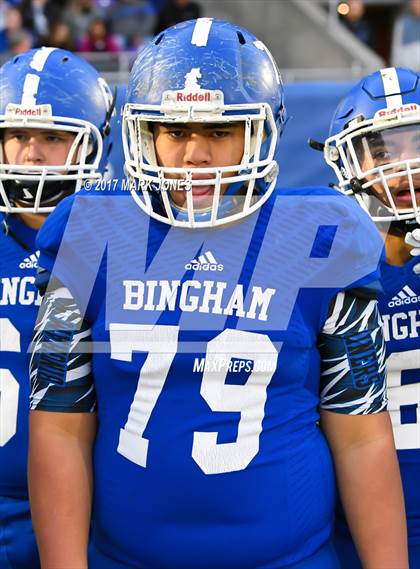 Thumbnail 1 in Bingham vs. St. Frances Academy (GEICO State Champions Bowl Series) photogallery.