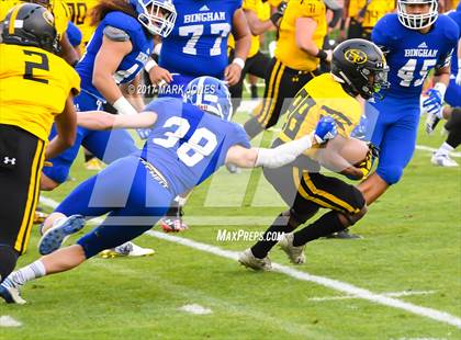 Thumbnail 2 in Bingham vs. St. Frances Academy (GEICO State Champions Bowl Series) photogallery.