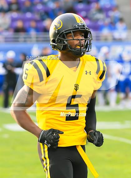 Thumbnail 1 in Bingham vs. St. Frances Academy (GEICO State Champions Bowl Series) photogallery.